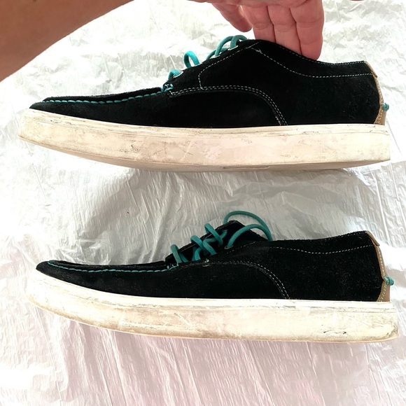 Cole Haan sneaker Oxford black suedeBergen Mac Oxford SZ 9 M has turquoise laces main image 9